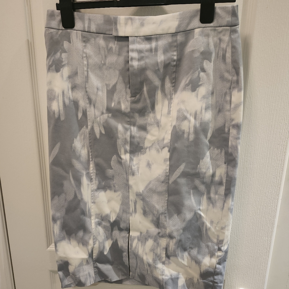 Banana Republic Pencil Skirt NWT Sz 6